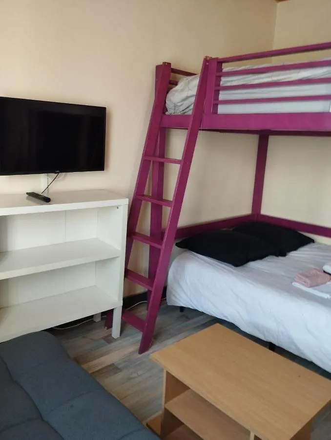 Appartement Pres Du Jardin Des Explorateurs Et De La Porte Cafarelli ブレスト アパート