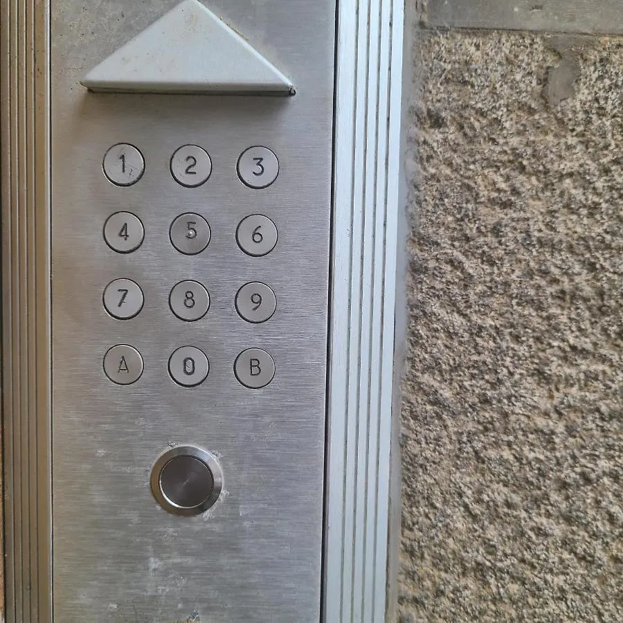 Apartment Appartement Pres Du Jardin Des Explorateurs Et De La Porte Cafarelli Brest France